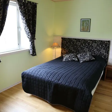 Tilhi Apartment